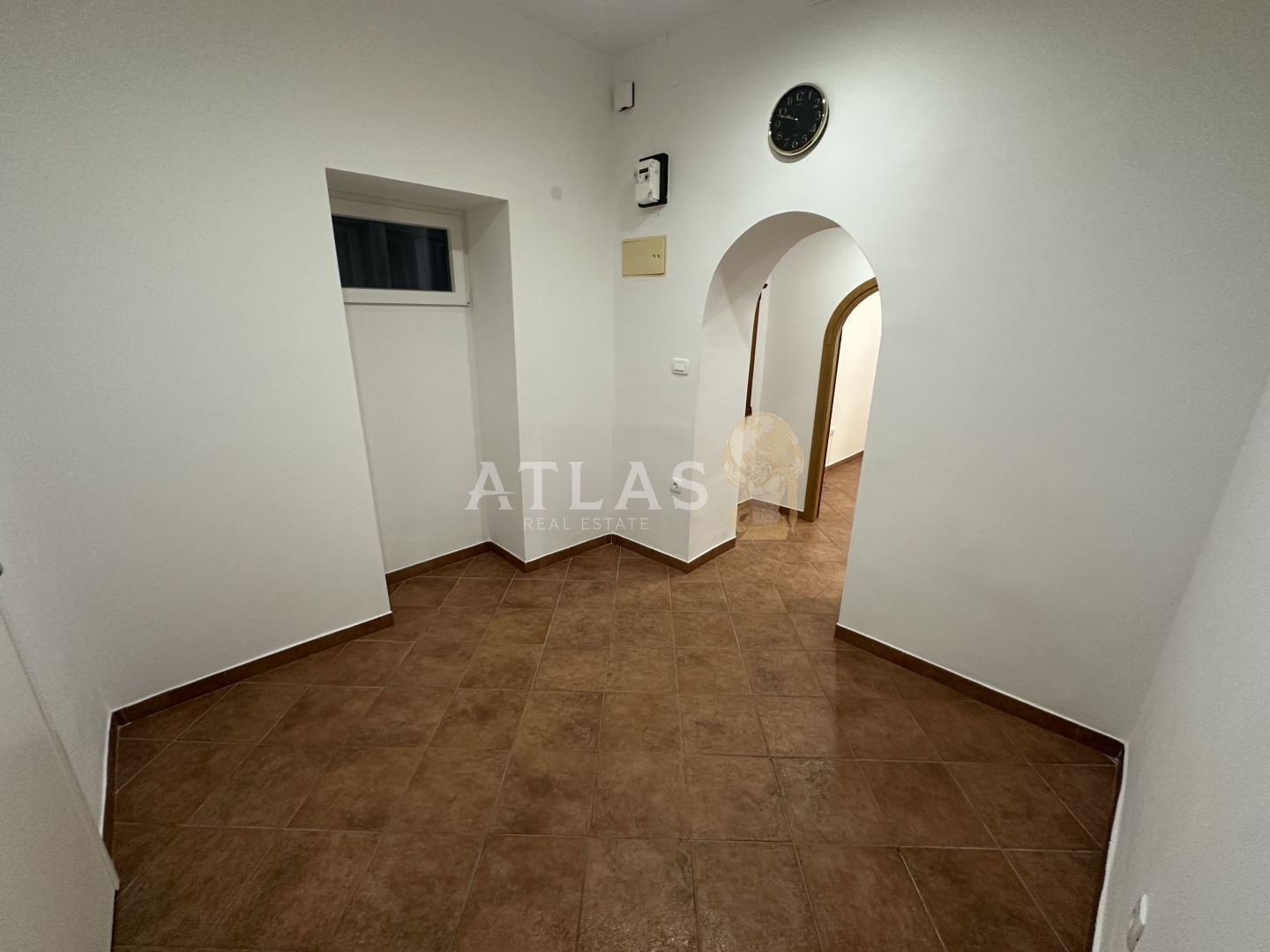 Business premises For sale - Primorsko-goranska Centar