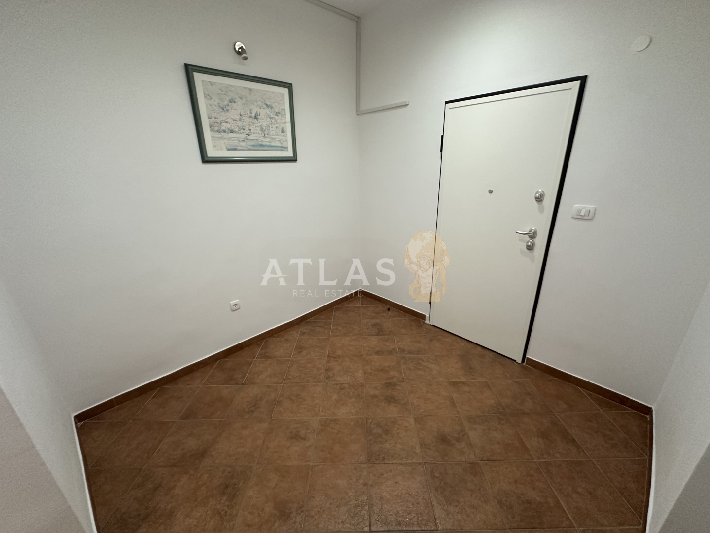 Business premises For sale - Primorsko-goranska Centar