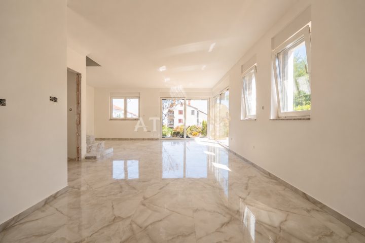 Maison À vendre - Primorsko-goranska Malinska - foto 2/23