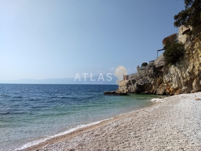 Terrain à vendre 6981 m² – Kostrena