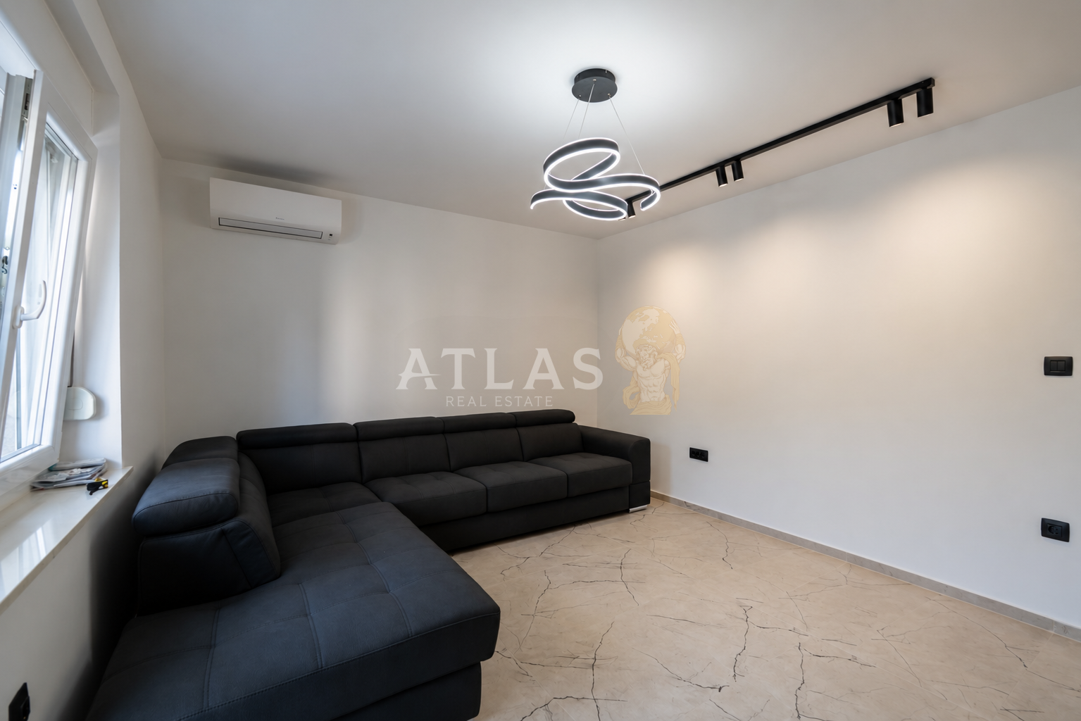 Apartma Na predaj - Primorsko-goranska Donja Vežica - foto 3/12
