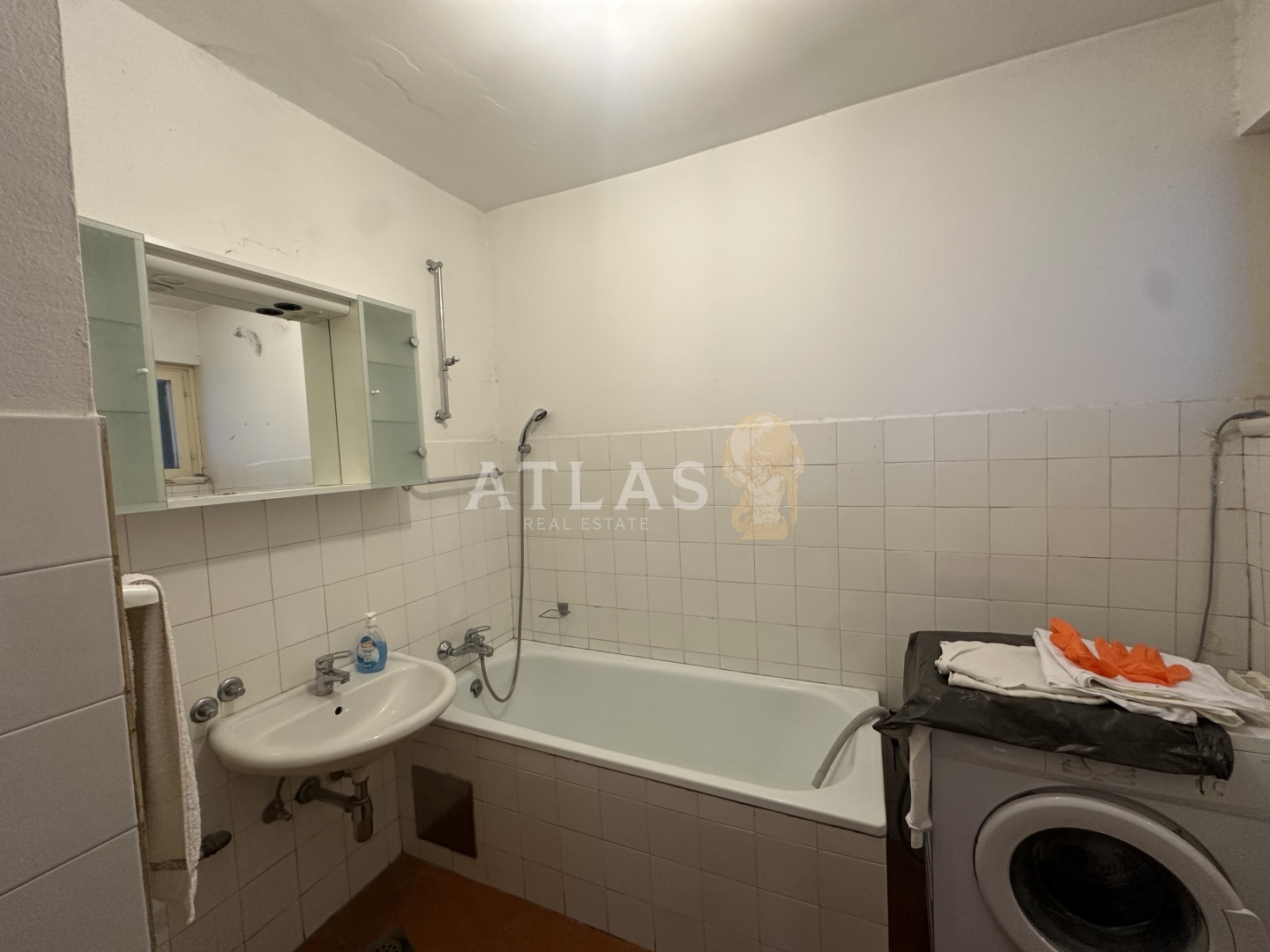Flat For sale -  Kozala