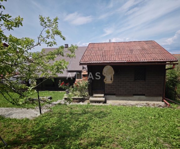 Dom na sprzedaż 270 m² – Skrad