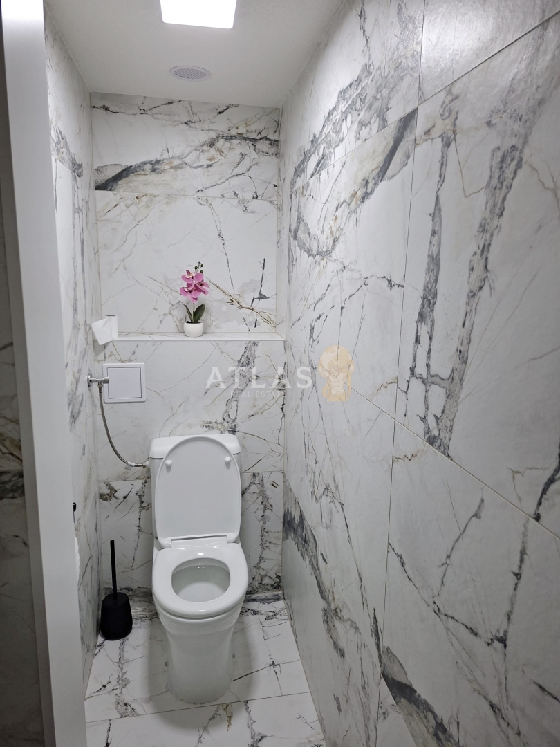 Locaux commerciaux À vendre - Grad Zagreb Medveščak - foto 4/4