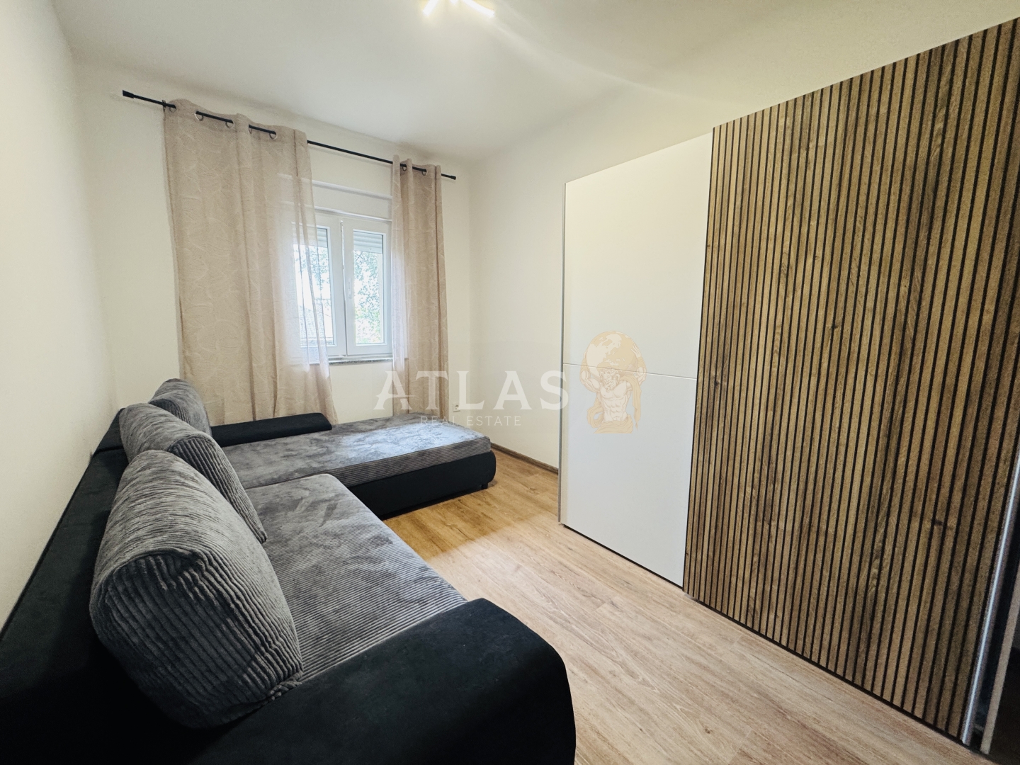 Apartmán Na predaj - Primorsko-goranska Pećine - foto 3/6