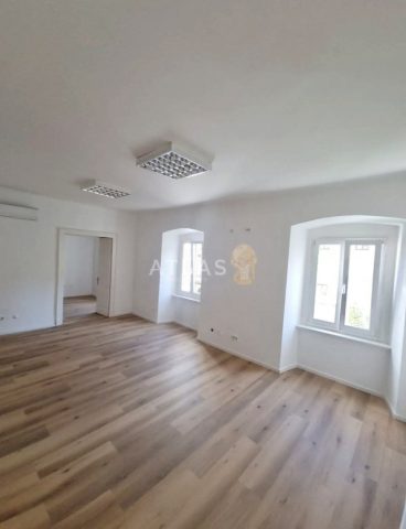 Business premises for sale 68 m² – Rijeka