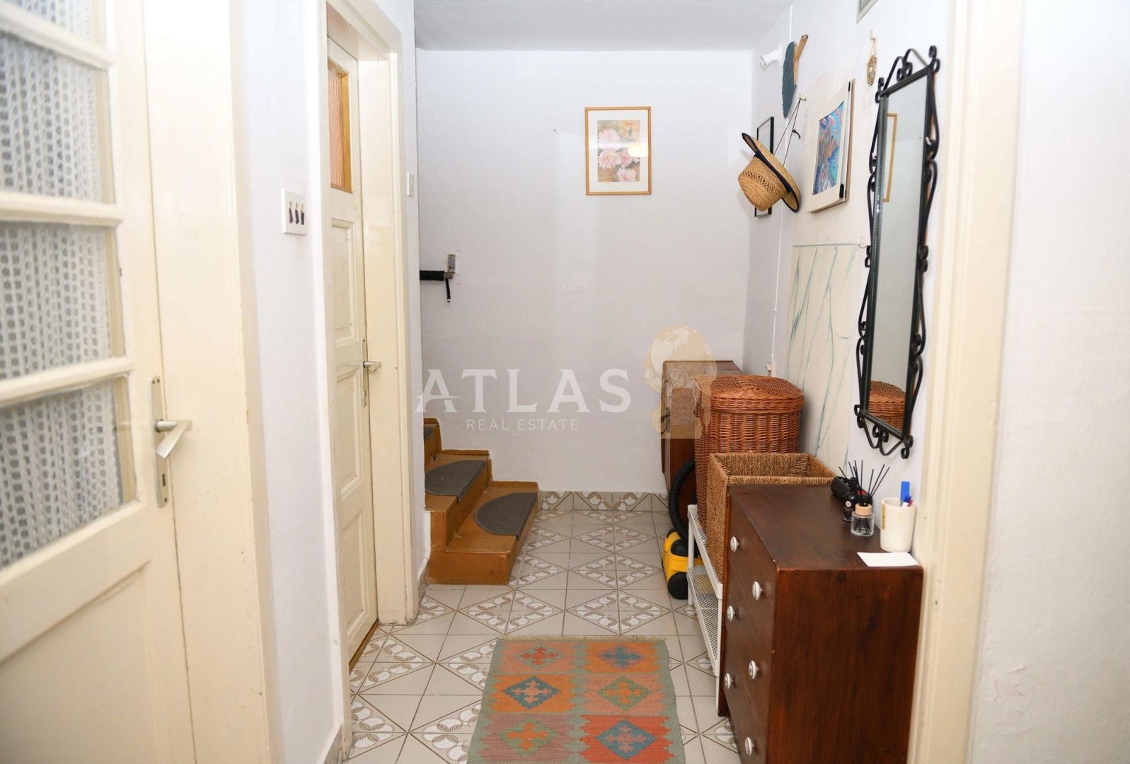 House For sale - Primorsko-goranska Novi Vinodolski