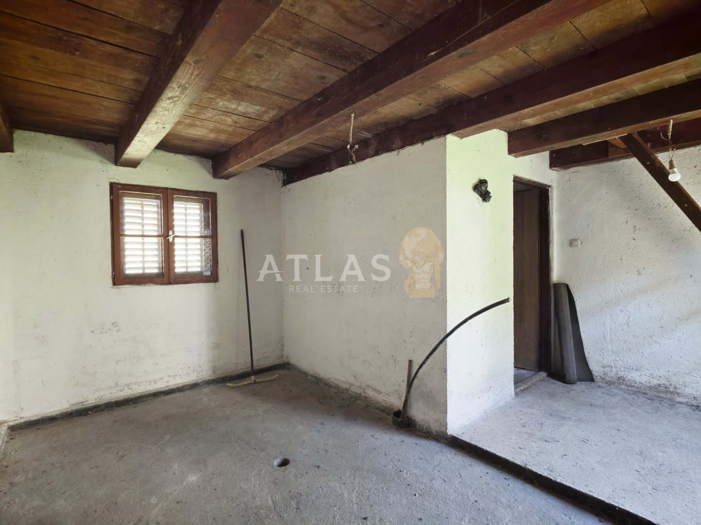 House For sale - Primorsko-goranska Razloge