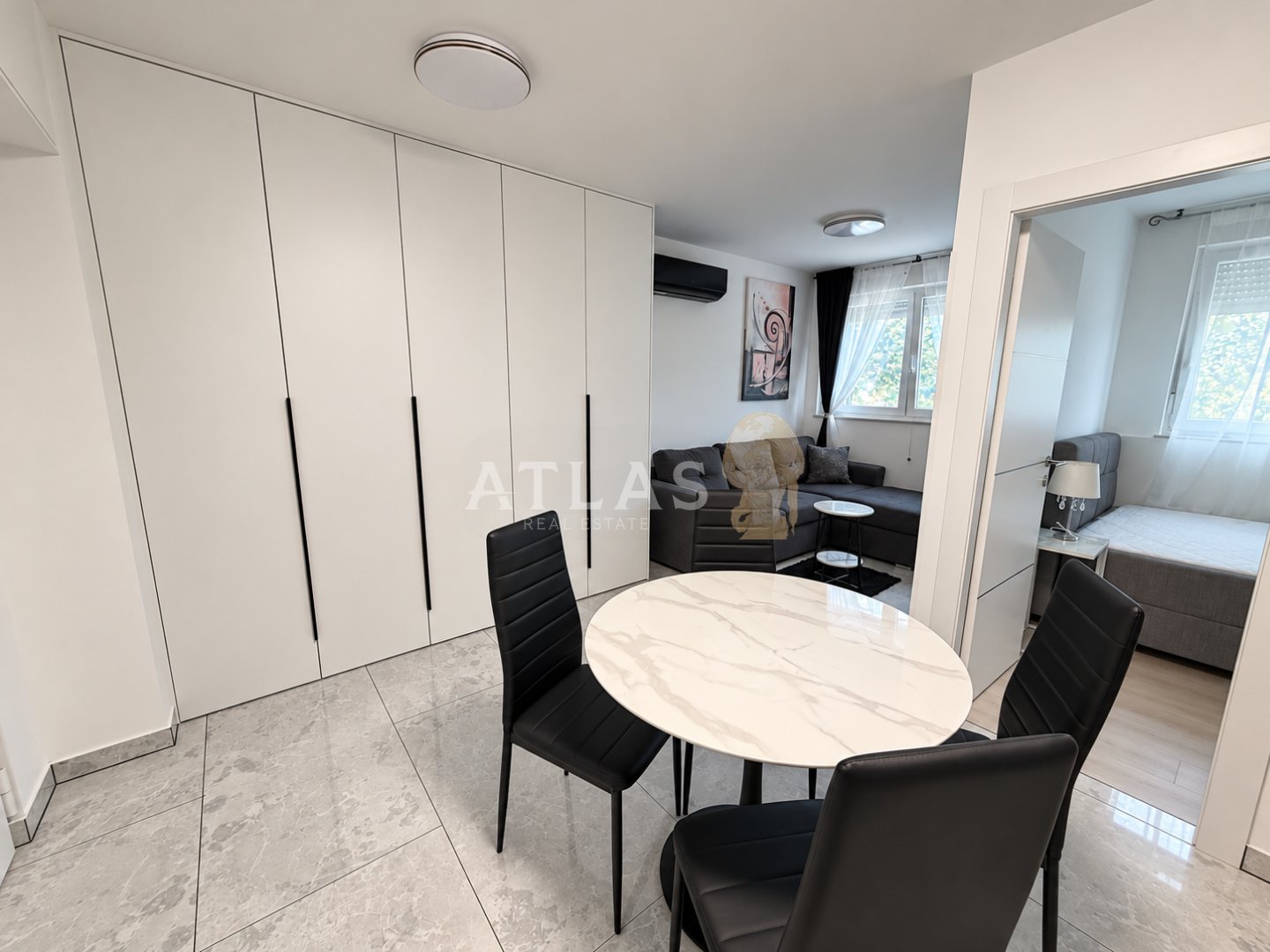 Apartma Naprodaj - Primorsko-goranska Škurinje