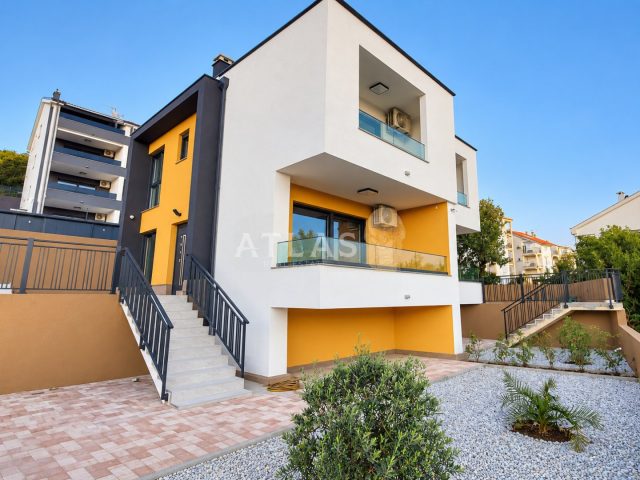 Haus zu verkaufen 151 m² – Crikvenica