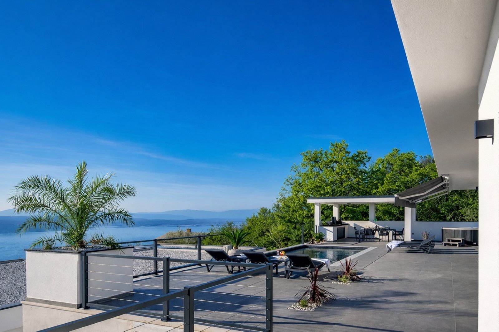 House For sale - Primorsko-goranska Crikvenica