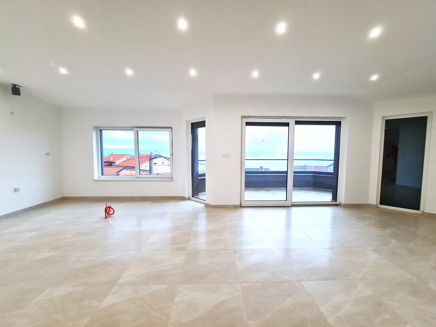 Flat For sale - Primorsko-goranska Crikvenica