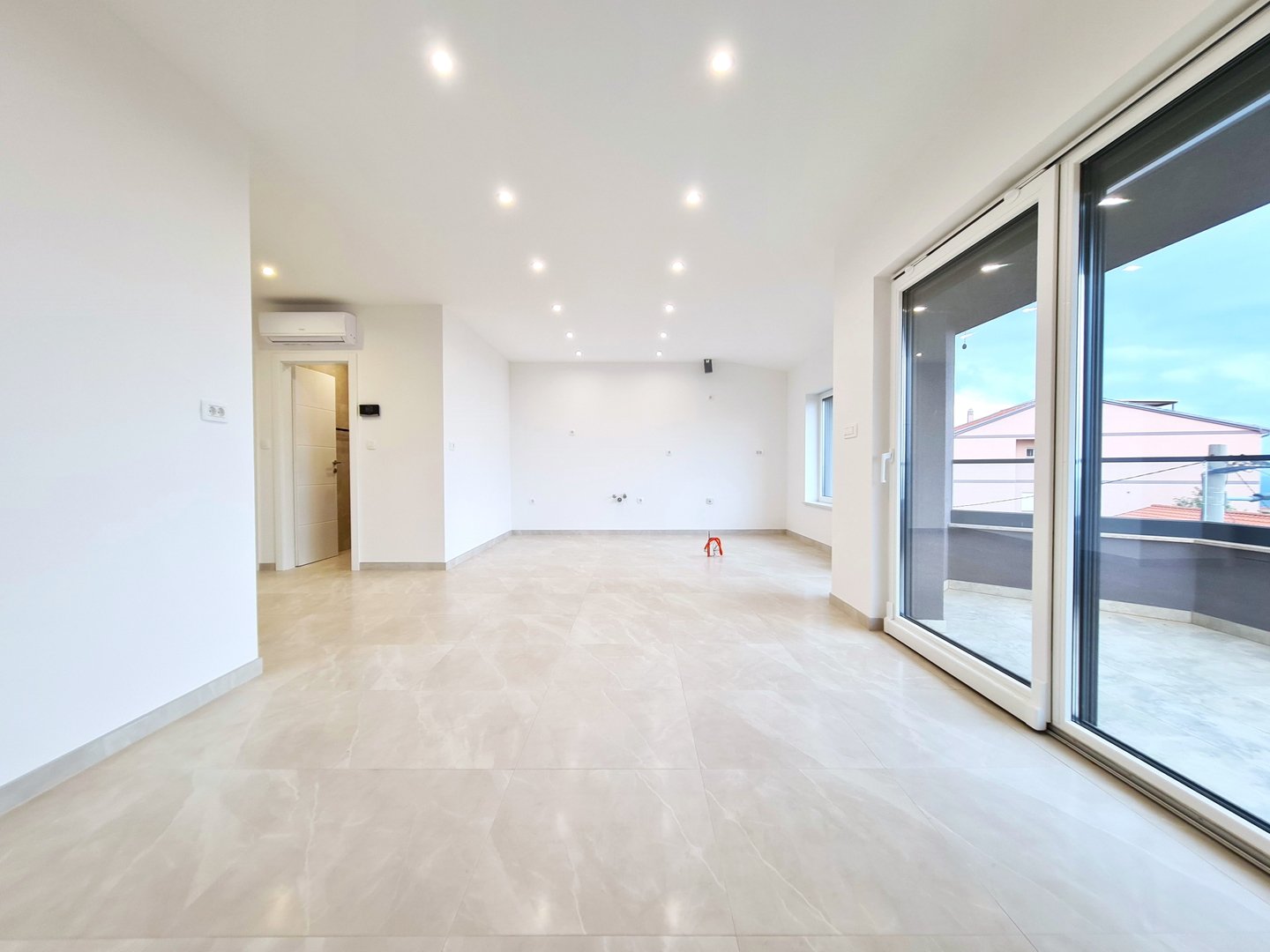 Flat For sale - Primorsko-goranska Crikvenica