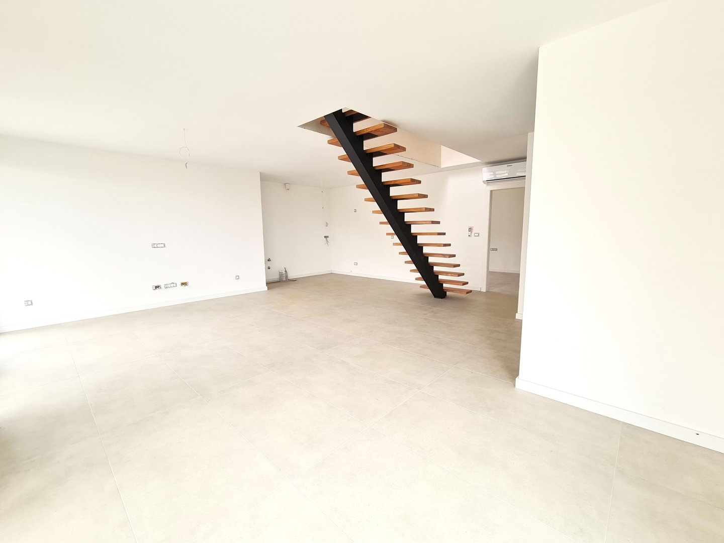 Flat For sale - Primorsko-goranska Crikvenica