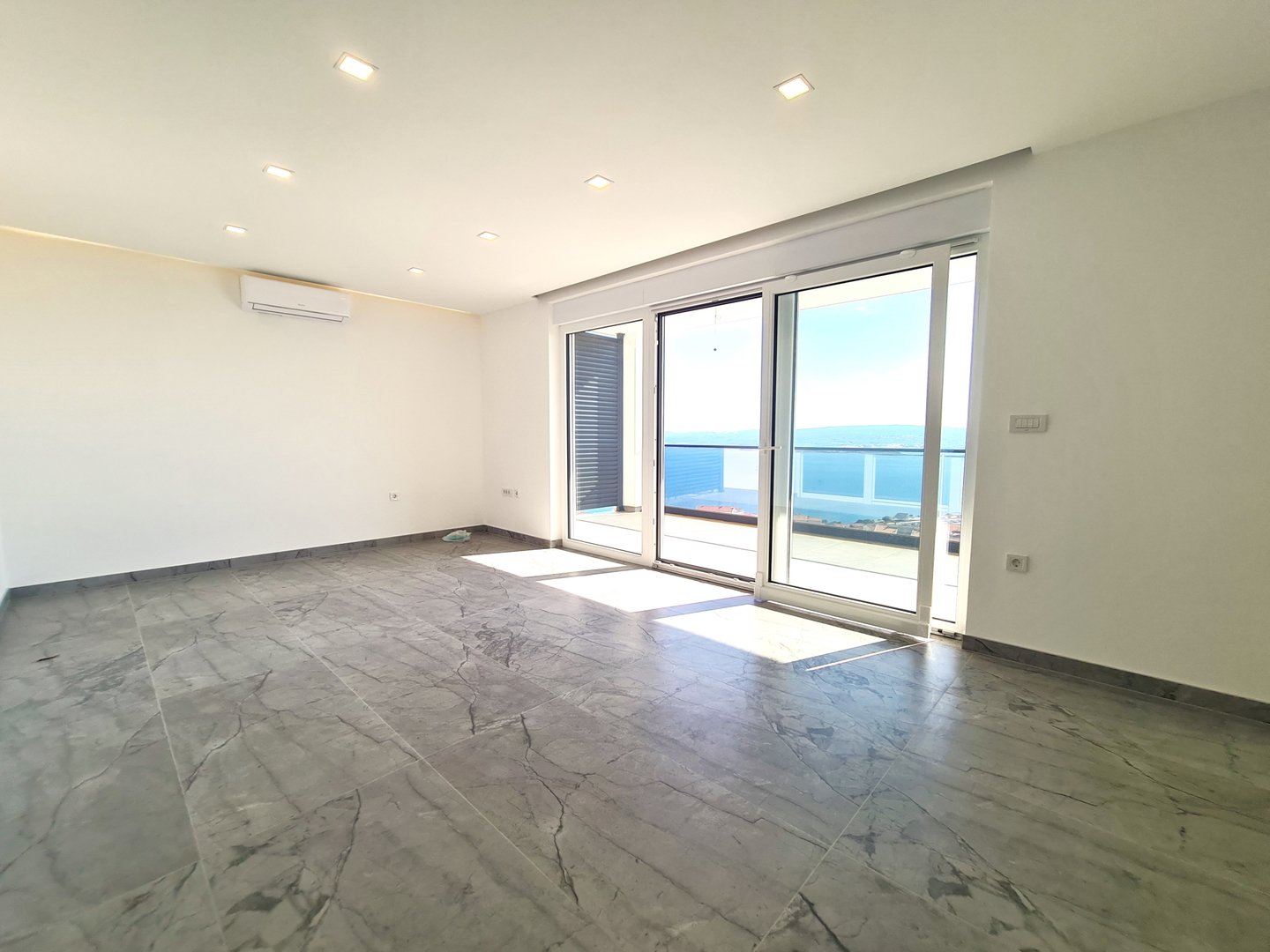 Flat For sale - Primorsko-goranska Crikvenica