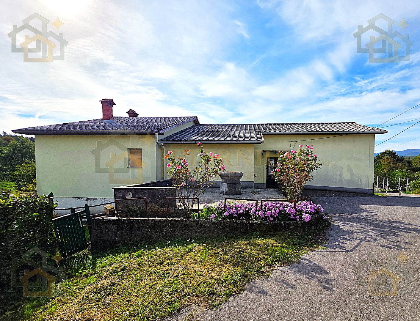 Maison À vendre - Primorsko-goranska Sroki