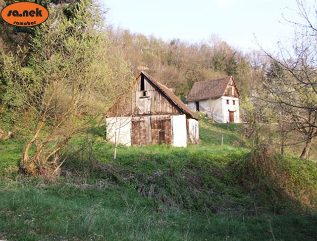 Terreno In vendita PLEŠIVICA