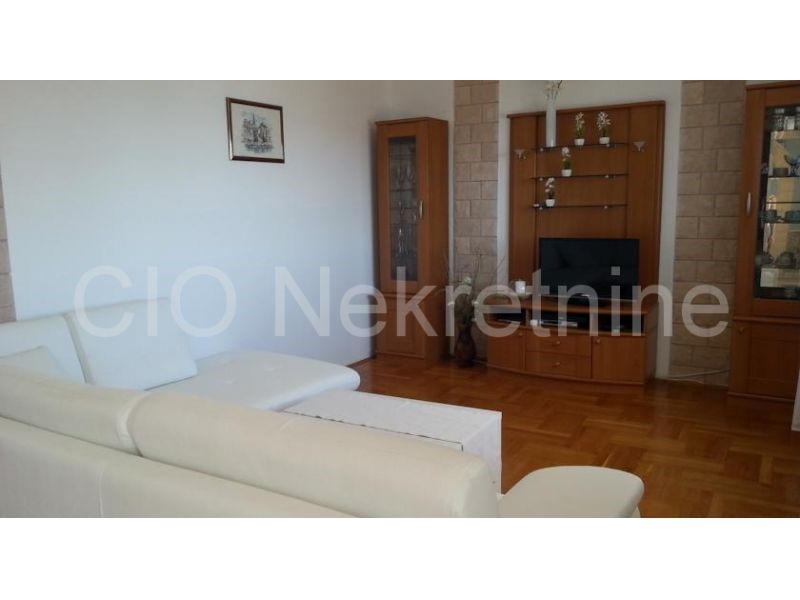 Casa In vendita - SPLITSKO-DALMATINSKA  PODSTRANA 