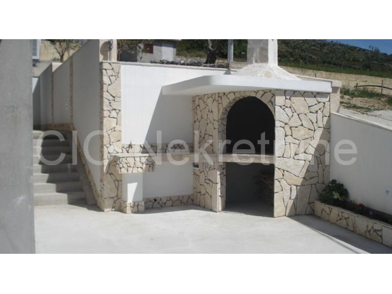 Casa In vendita - SPLITSKO-DALMATINSKA  PODSTRANA 
