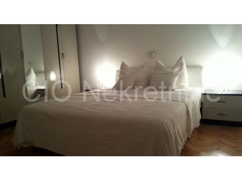 Casa In vendita - SPLITSKO-DALMATINSKA  PODSTRANA 