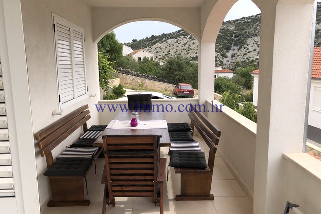 Casa In vendita - SPLITSKO-DALMATINSKA  TROGIR 