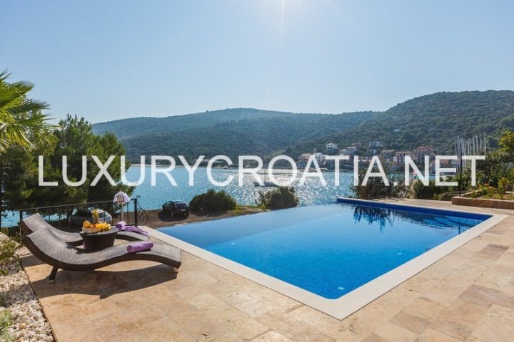Dom na predaj 240 m² – Marina