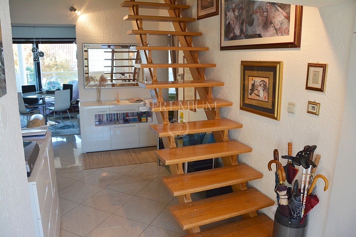 Haus Zu verkaufen - Primorsko-goranska Malinska