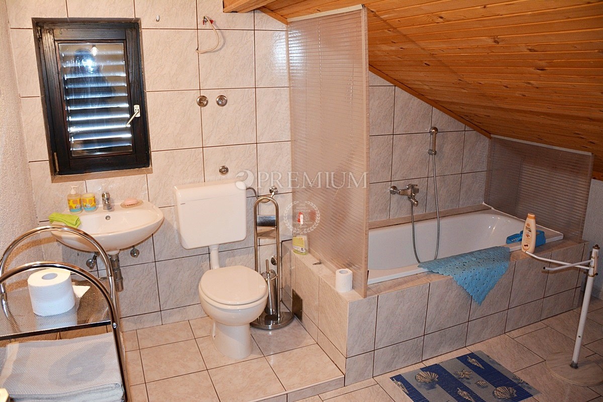 Haus Zu verkaufen - Primorsko-goranska Malinska