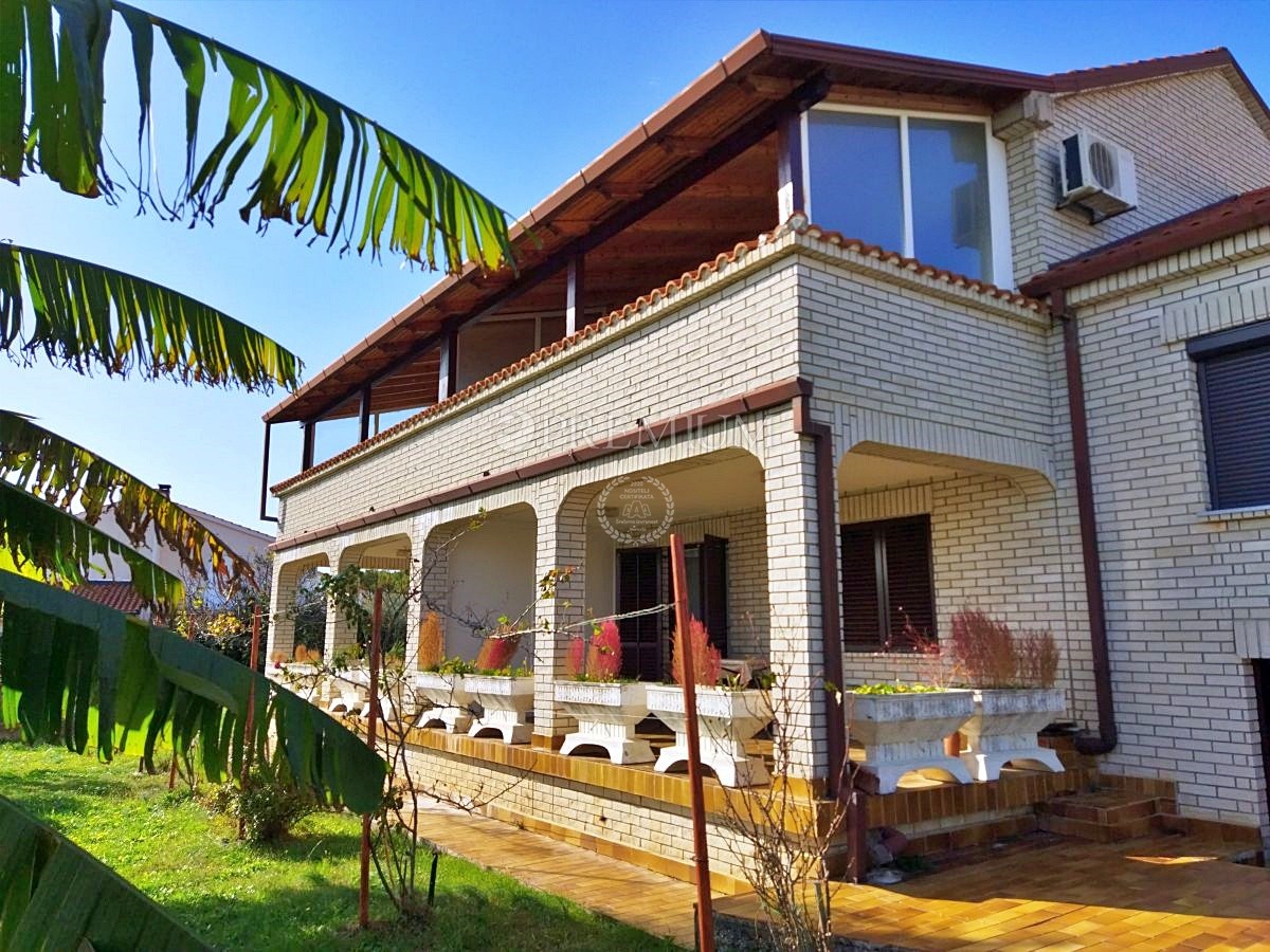 Haus Zu verkaufen - Dobrinj - foto 1/28