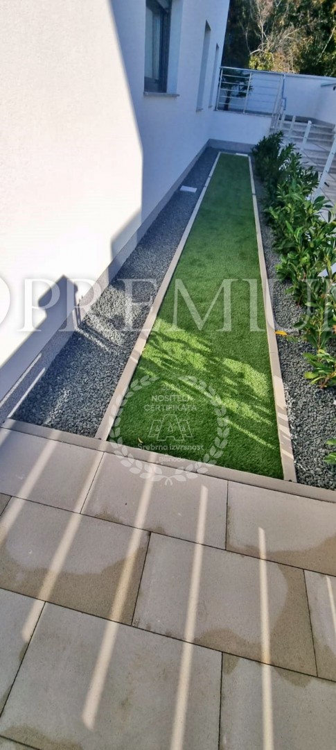 Appartement À vendre - Primorsko-goranska Malinska