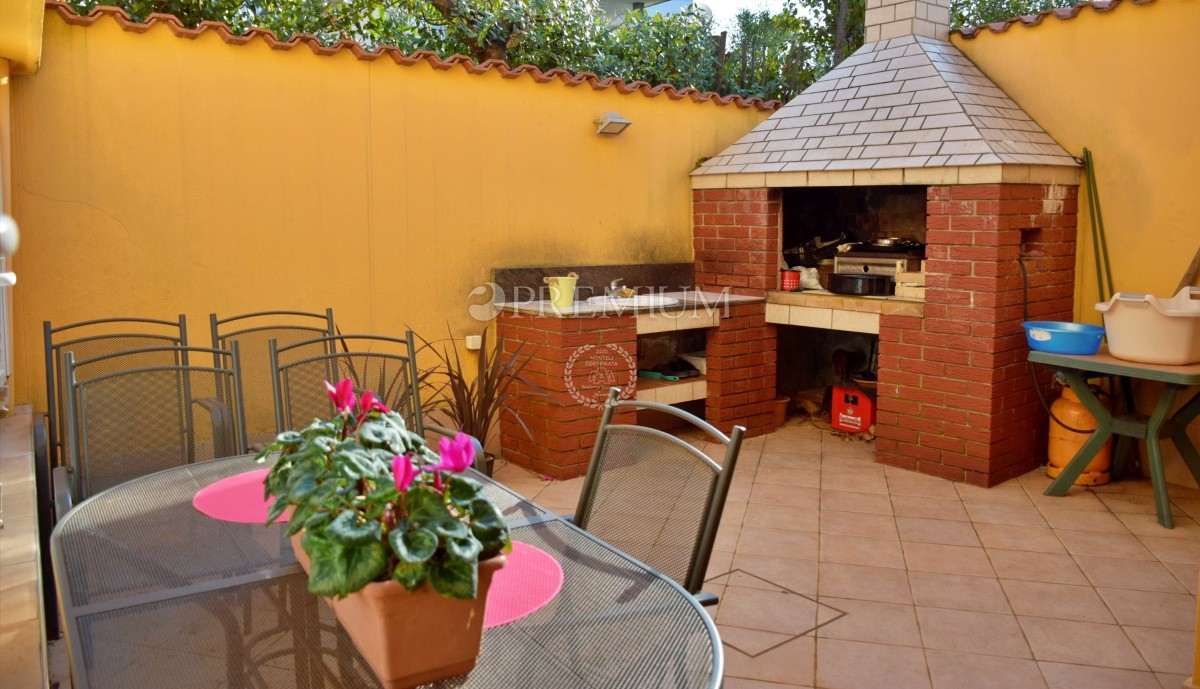 House For sale - Primorsko-goranska Malinska