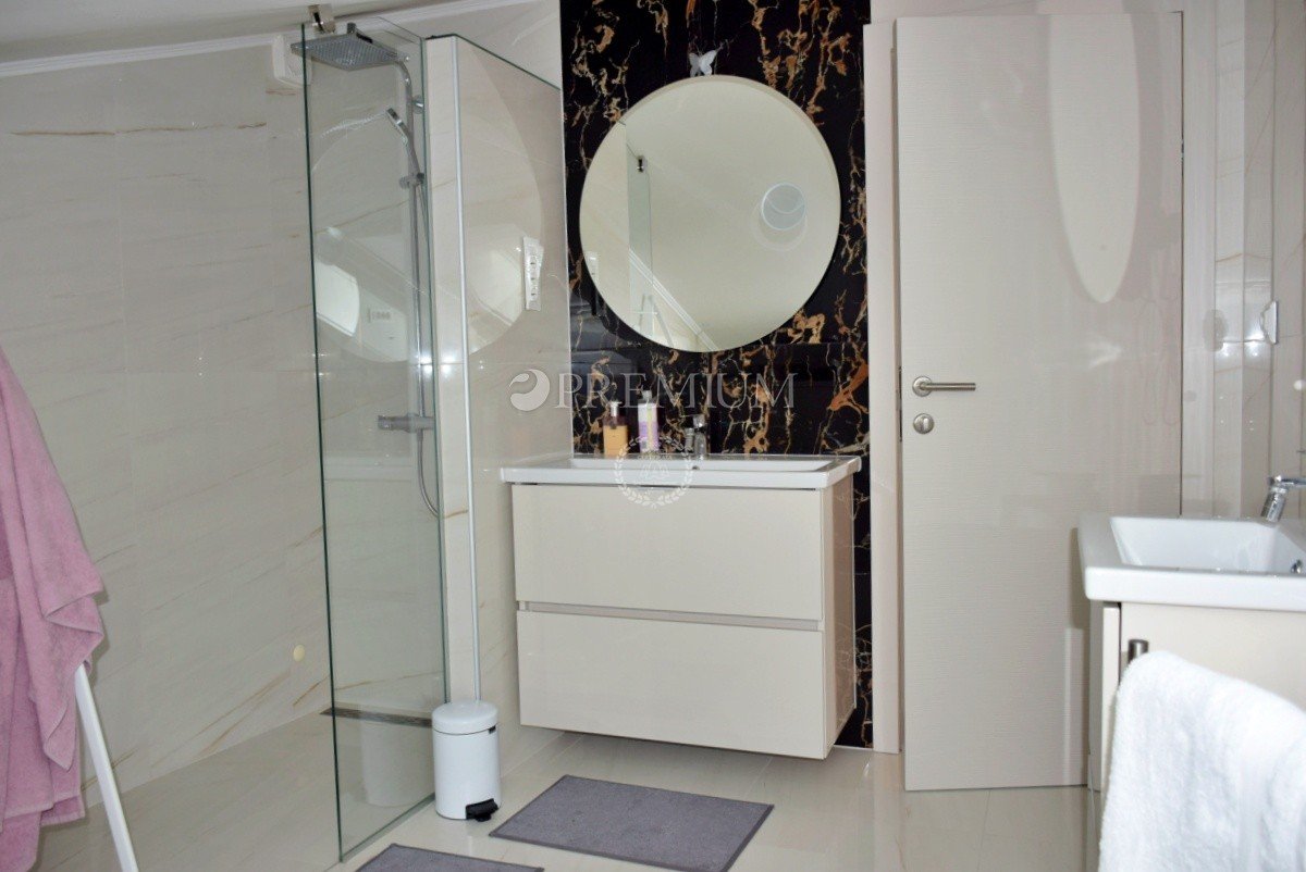 Apartment Zu verkaufen - Primorsko-goranska Malinska
