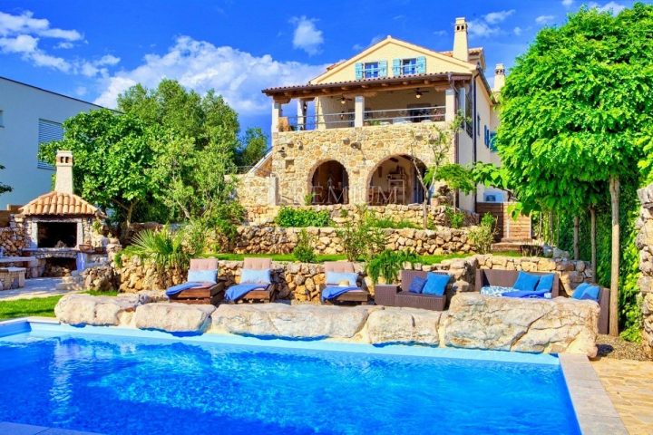 Haus zu verkaufen 229 m² – Malinska-Dubašnica