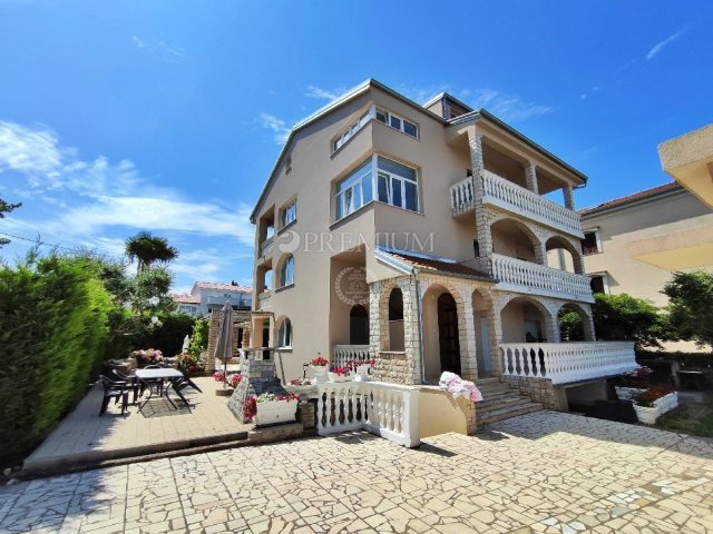Casa In vendita - Primorsko-goranska Malinska - foto 2/24