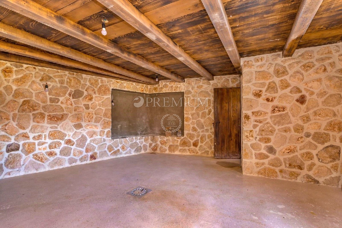 Kuća Na prodaju -  Dobrinj