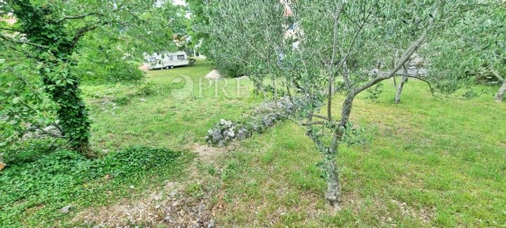 Zemljište na prodaju 865 m² – Malinska-Dubašnica