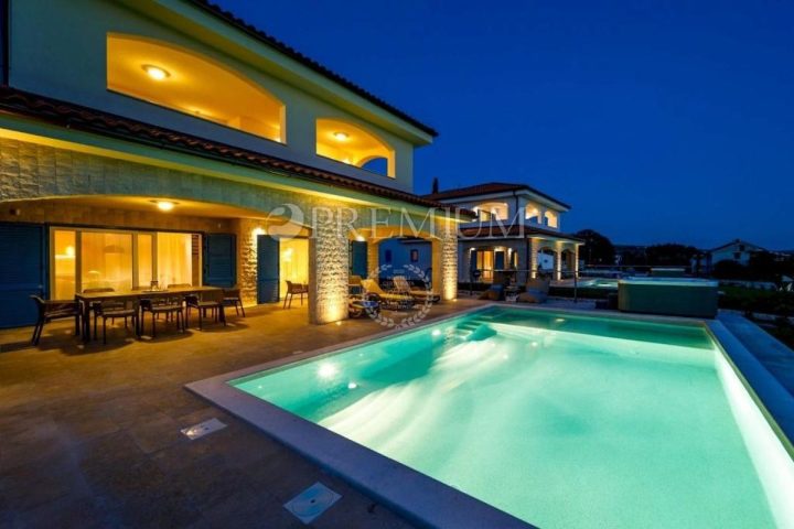 Maison À vendre - Primorsko-goranska Malinska - foto 2/30