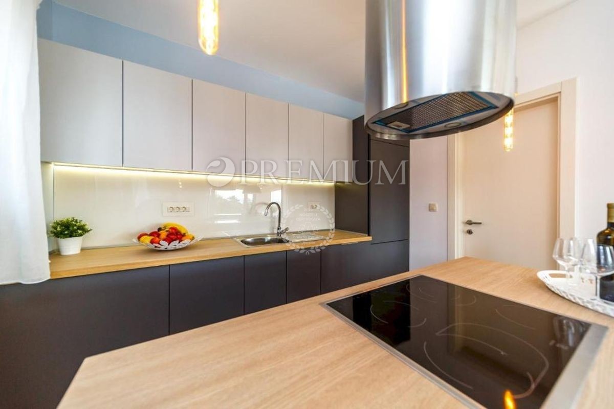 Haus Zu verkaufen - Primorsko-goranska Malinska