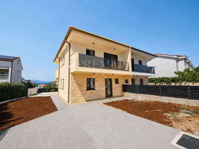 Kuća na prodaju 113 m² – Malinska-Dubašnica