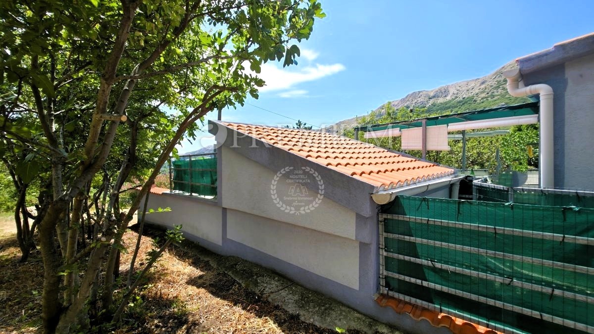Haus Zu verkaufen -  Draga Bašćanska