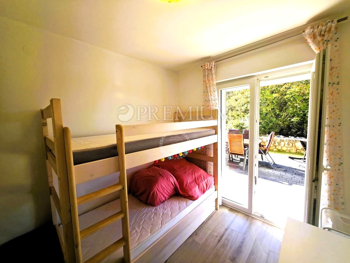Flat For sale - Primorsko-goranska Njivice