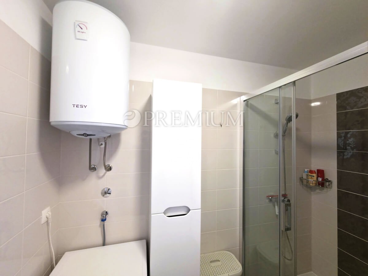 Apartma Naprodaj - Primorsko-goranska Njivice