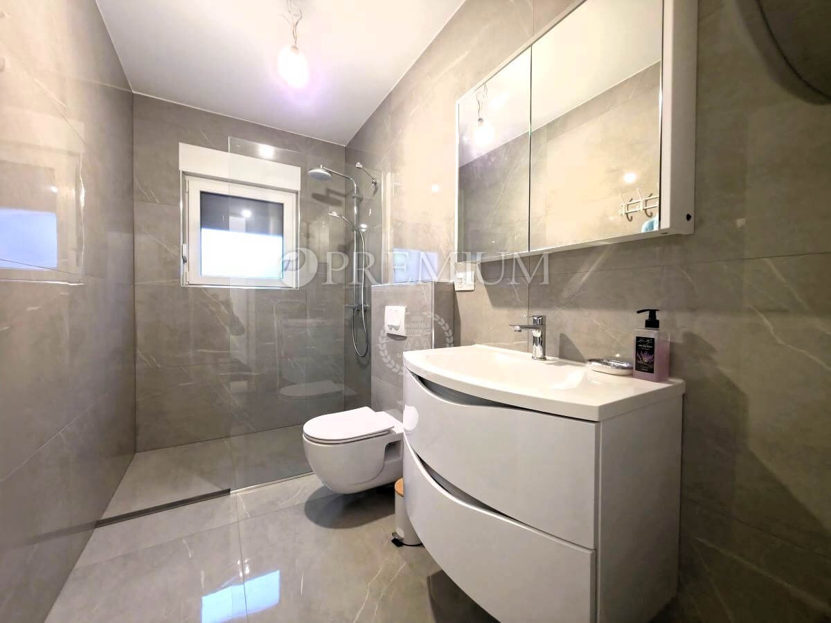 House For sale - Primorsko-goranska Malinska