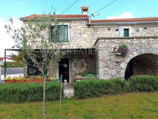 House for sale 100 m² – Malinska-Dubašnica