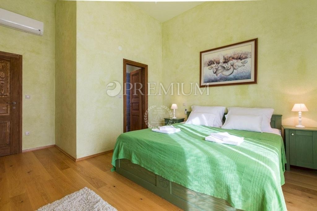Kuća Na prodaju -  Dobrinj