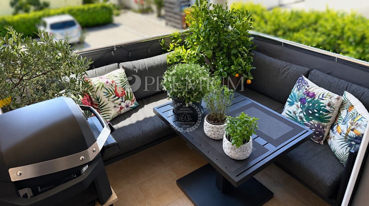 Flat For sale -  Čižići