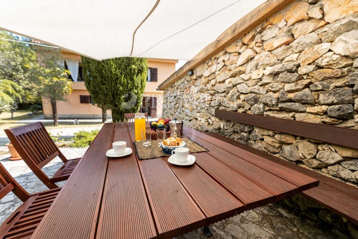 Kuća Na prodaju -  Dobrinj
