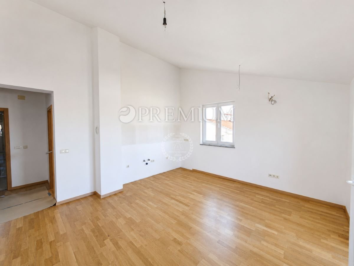 Apartmán Na predaj - Primorsko-goranska Malinska - foto 4/9