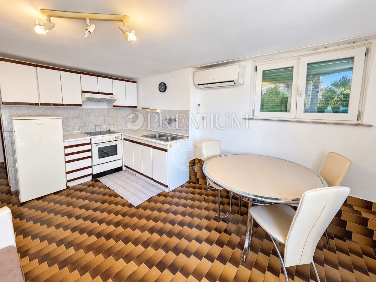 Appartement À louer - Primorsko-goranska Njivice