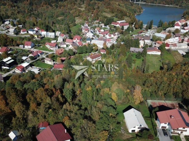 Land for sale 3219 m² – Fužine
